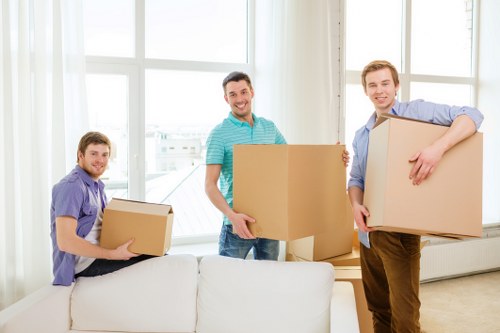 Careful packing and moving service for Kensington residents